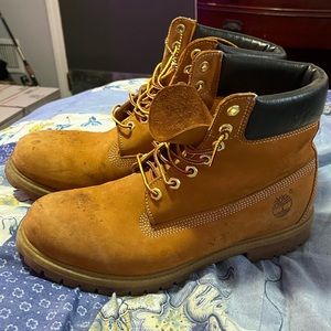 MEN'S TIMBERLAND 6 INCH PREMIUM WATERPROOF BOOTS SIZE 11